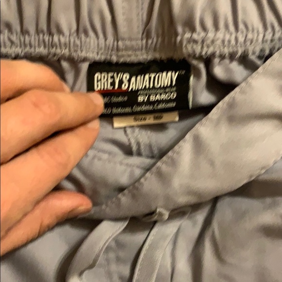 Greys Anatomy scrub pants - Picture 2 of 2